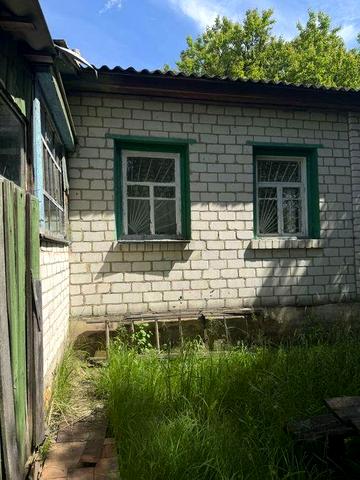 Продам будинок в селі Красилівка над трасою