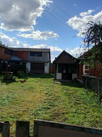 Продаж будинку всі деталі по телефону 0979008794