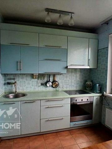 Продаж 3к квартири,  Харківське шосе, 172А, м. Київ