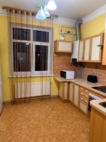 Продам квартиру в Іваничах