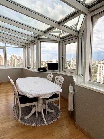 ПРОДАЖА ВИДОВОЙ 3-КОМНАТНОЙ КВАРТИРЫ 125 м²  Соломенский район, ул. Миколи Голего, 7-В