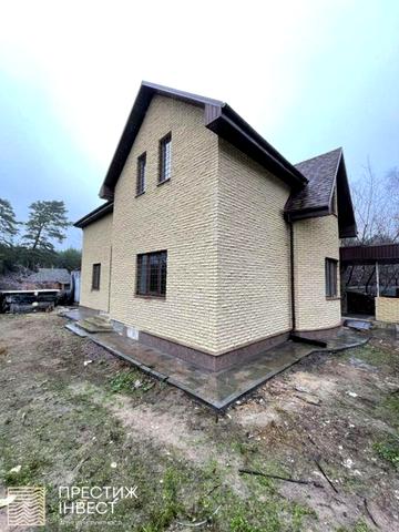 Капітальний цегляний будинок 173 м² серед лісу! 10 соток