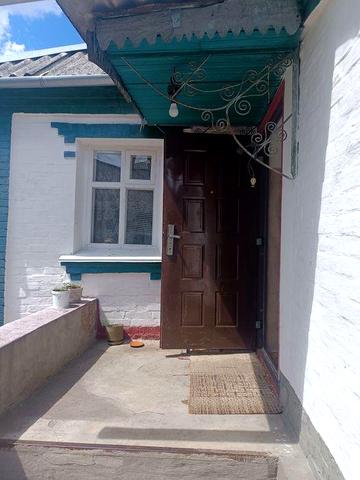 Продам будинок в районі школи 6
