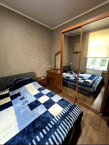 Продам 1 комн.кв.р-он Конного Рынка,метро Площадь Востания