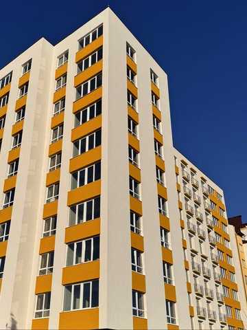 Продаж просторої 3к квартири з краєвидом на місто, за найкращою ціною