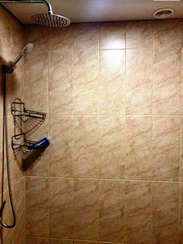 Продам: гарна квартира з меблями, ремонт. вул.Закревського,35-А