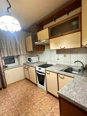 Продам, 3х кімнатна, Азербайджанська 16/4, Стара Дарниця, Дніпровський