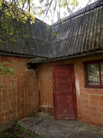 Продаєтся дачний будинок