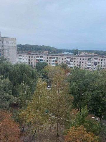 Здам 3-кімнатну квартиру в центрі міста