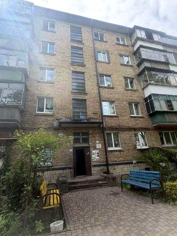 Продаж 3х кім квартири Бровари , Торгмаш