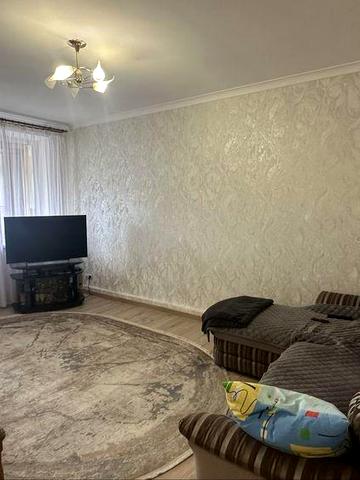 Продаж 3-х кімнатої квартири з автономним опаленням , центр