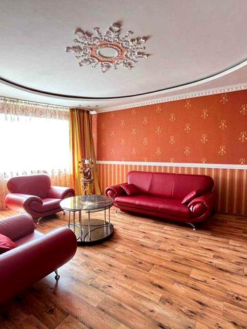 Аренда просторной 3ком. Бульвар Верховного Совета, 14-Б (метро Дарница)