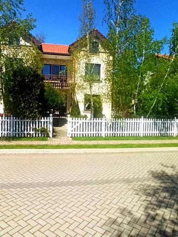 Сдам дом в Чабанке. Коттеджей посёлок Ариадна. Можно посуточно