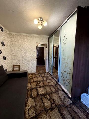Продам 1-к квартиру пр Богдана Хмельницького, 167