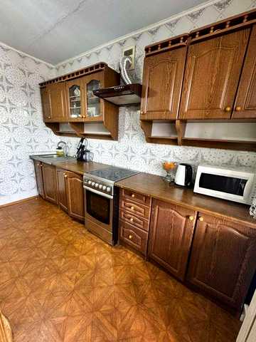 Продам 2 кімнатну квартиру на Р.Скалецького 4115