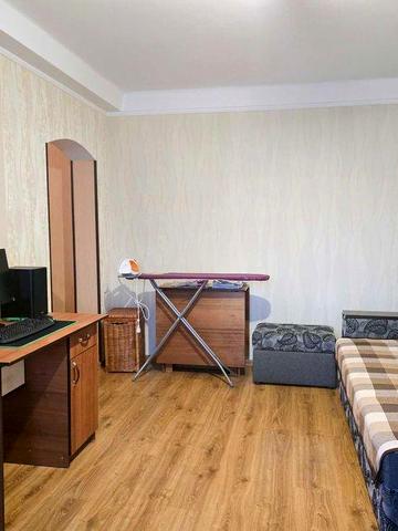 1-к квартира 32.6 м², Лісовий (вул. Космонавта Поповича). Газ. Можлива безготівка