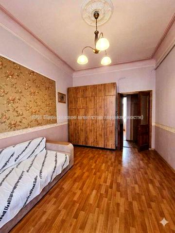 Продам 1-кiмн квартиру на вул. молочнiй Е 61