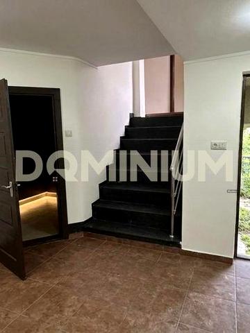 Комфортний будинок для оренди в центрі міста Тячів