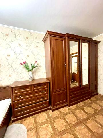 Аренда 3 кімнатноі в районі  бізнес центра Європа