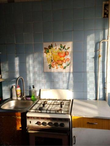 Продається 2-к квартира 8/9, 44 м2,    Кирилівська 152 , Куренівка,