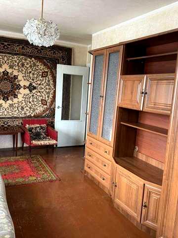 Продам 2-кімн. квартиру у м. Вишгород (центр), Київська обл.