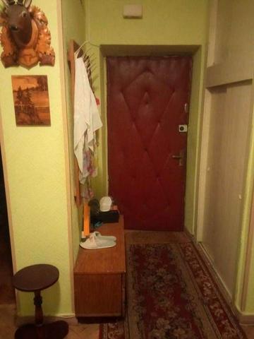 Сдам кімнату Печерський р-н вул Предславинська 38,поруч метро