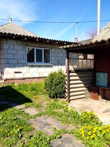 Продам будинок в селищі Печеніги