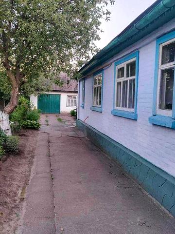 Продаж добротного будинку в м. Золотоноша