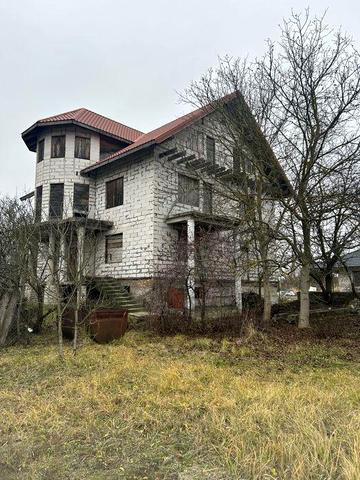 Продається недобудований будинок м. Нововолинськ