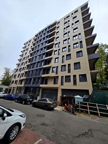 None 140000 USD