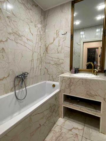 Продам 3к квартиру 108м2  в районі Центрального парку, тераса