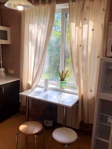 Продам 1к кв метро Научная 4/9 евроремонт