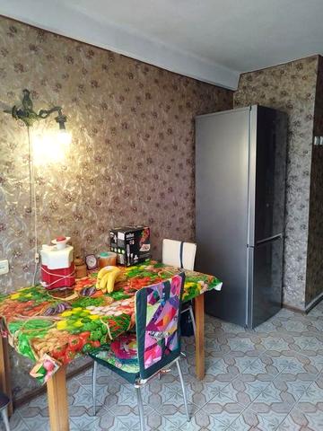 Дарницький б-р 21, 3-кімнатна квартира 58 м2. Без комісії для покупця.