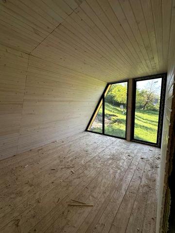 Дача в горах,котедж в лісу,будинок  з дерева,дім a-frame