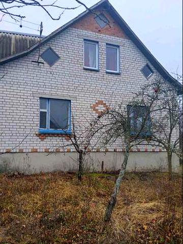 Продам добротний будинок