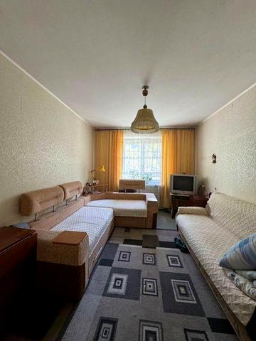 Продаж 3-х кімнатної квартири ж/м Парус 2