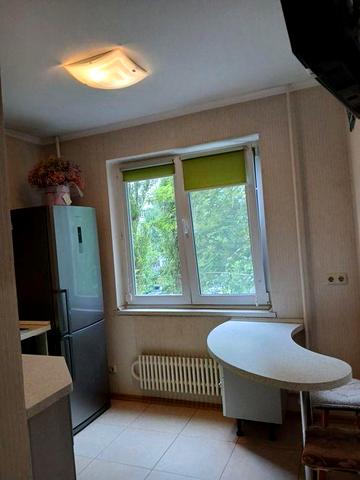 Сдам 2х.кв.Кап.ремонтм.Салтовская 3 минуты.