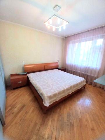 Оренда 2 кімнатної, 66 кв.м,вул.Дмитрівська,45 Шевченківський р-н