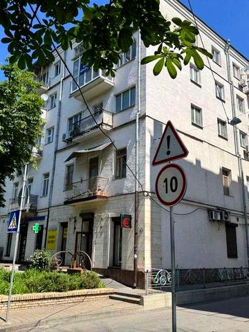 Продам 2 кімнатну квартиру вул. Мазепи, 9, Печерськ, Арсенальна, Лавра Маріїнський і парк Вічної Слави