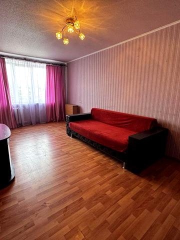 Продам 2к кв, р-н Залютино, м Холодная гора