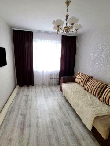 Аренда 1к квартиры с ремонтом,  Парус