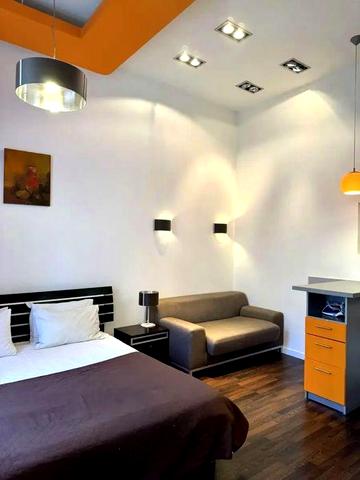 Оренда квартири, вул. Саксаганського, 12А