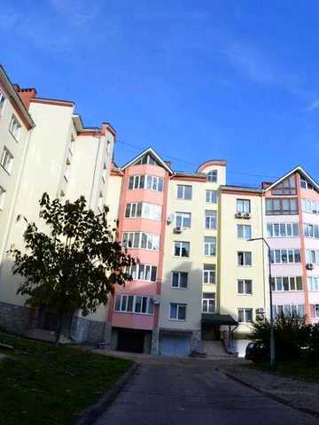 Продаж 3к Квартира Тролейбусна вулиця