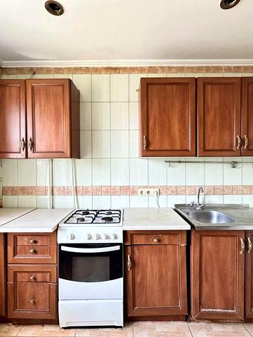Продам 2-х к. квартиру 52 м2  ул. Янтарная левый берег
