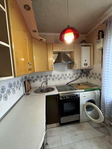 Продам 3к квартиру проспект Свободы/Красный Камень/