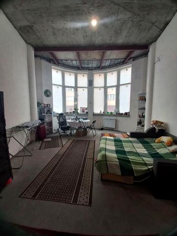 Федора Ернста вул., 16