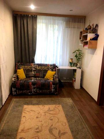 Сдам 2 ком. кв. на 1 гор. больнице ул Гончара. д 27 с автономным отоплением.