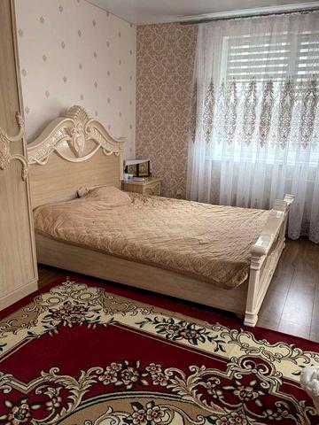 Продається будинок  з ремонтом в мальовничому місці,