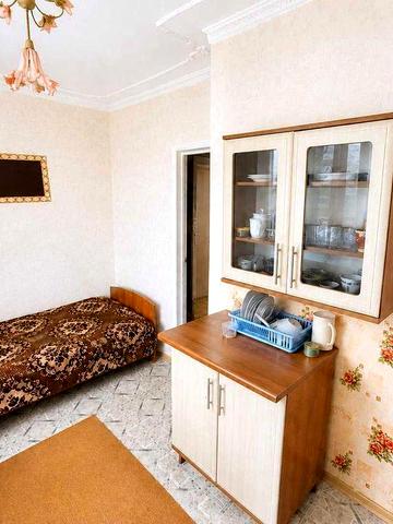 Продам квартира См Безлюдовка Харьковская обл.Метростроителей