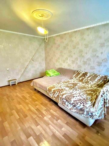 Продаж 3 кімнатна квартира 50м,  1/2 поверх, вул.  1-ша Лінія